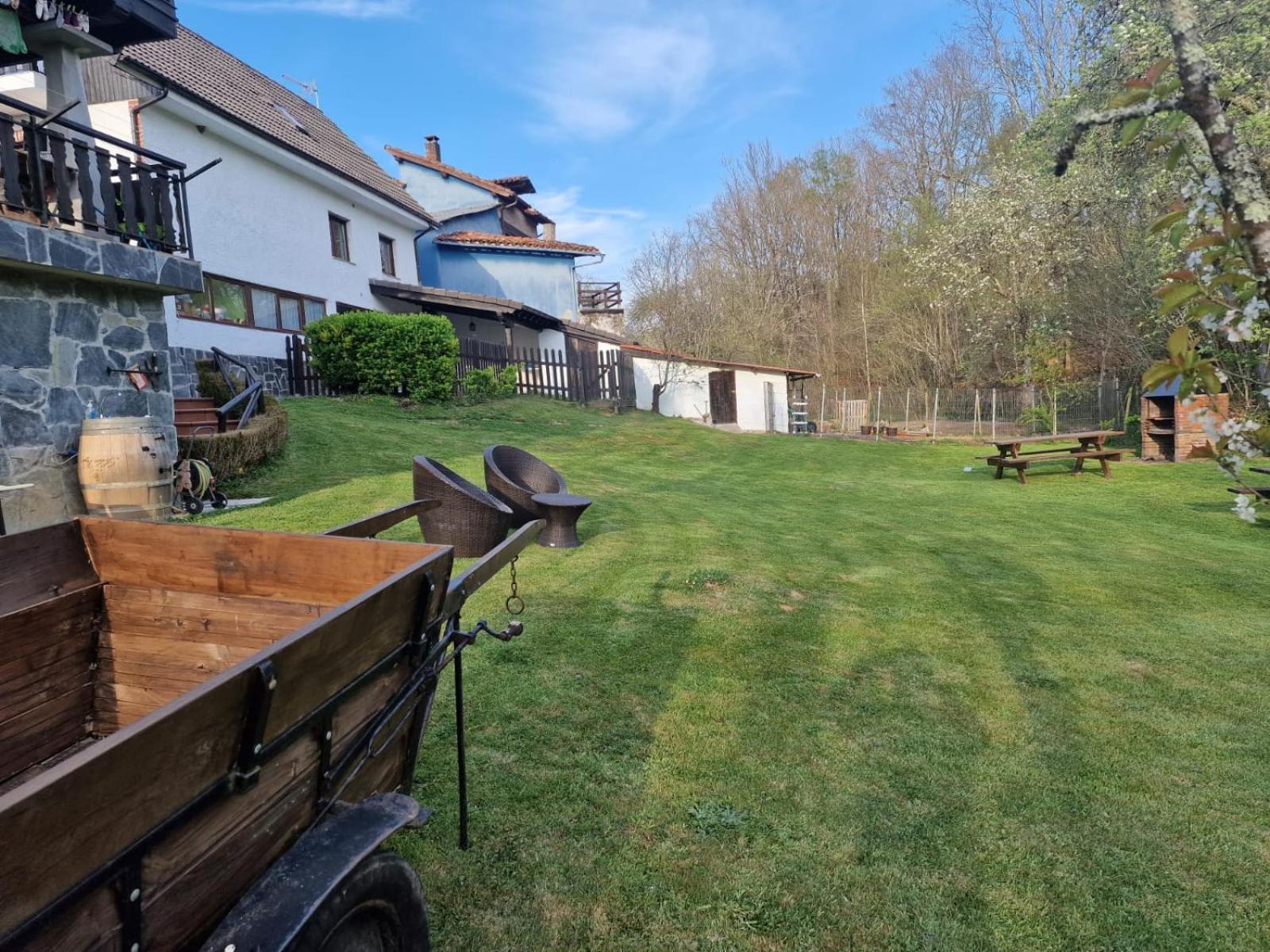 Alojamiento Con Jardin Y Barbacoa Cangas de Onis Luaran gambar